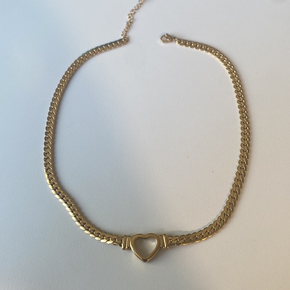 New Necklace and Bracelet Set - Titanium Steel Heart Design - Picture 5 of 8